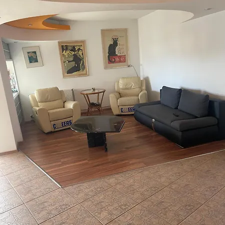 Apartment Ella